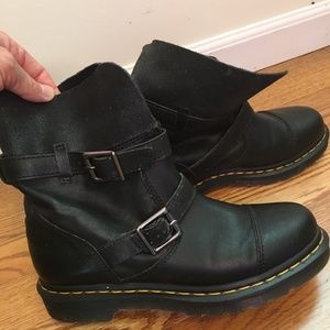 Dr Marten Kristy boot - size 8
